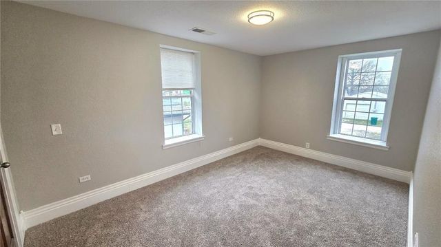 405 W Peoria Street, Paola, KS 66071