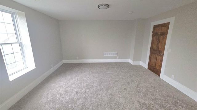 405 W Peoria Street, Paola, KS 66071