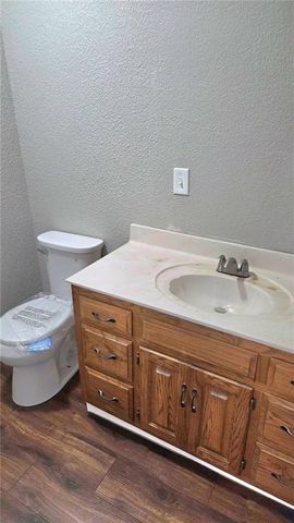 405 W Peoria Street, Paola, KS 66071