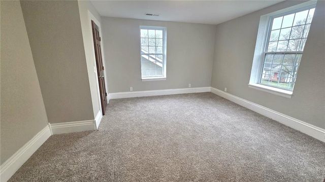 405 W Peoria Street, Paola, KS 66071