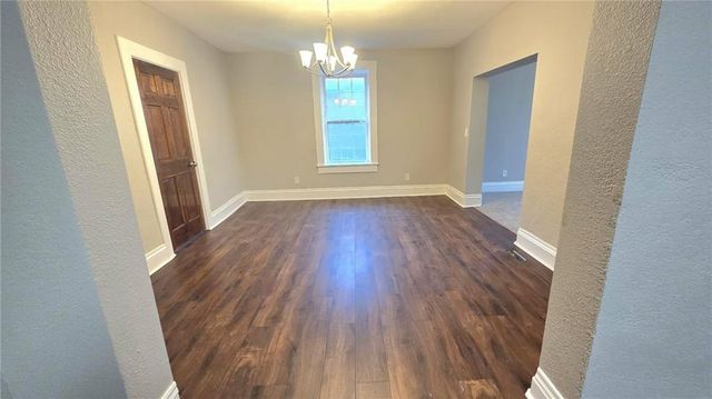 405 W Peoria Street, Paola, KS 66071