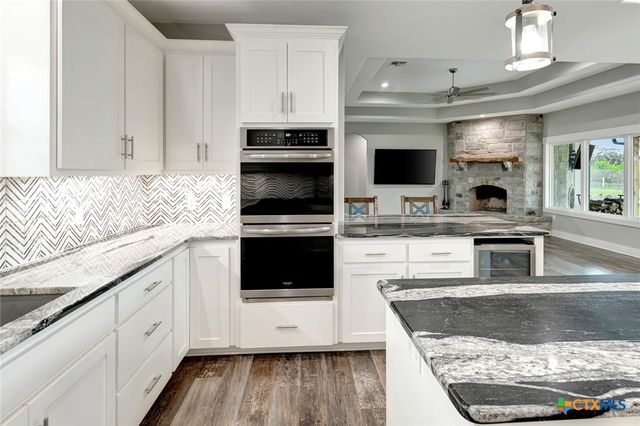 201 Stone Oak Drive, Inez, TX 77968