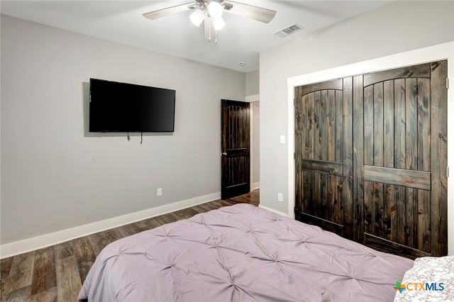 201 Stone Oak Drive, Inez, TX 77968