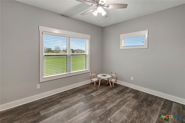 201 Stone Oak Drive, Inez, TX 77968