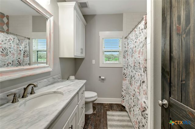 201 Stone Oak Drive, Inez, TX 77968