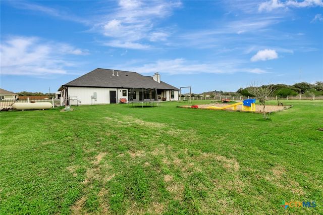 201 Stone Oak Drive, Inez, TX 77968