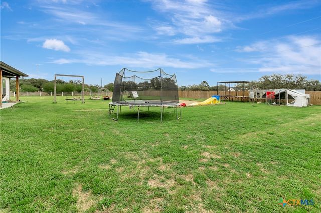 201 Stone Oak Drive, Inez, TX 77968