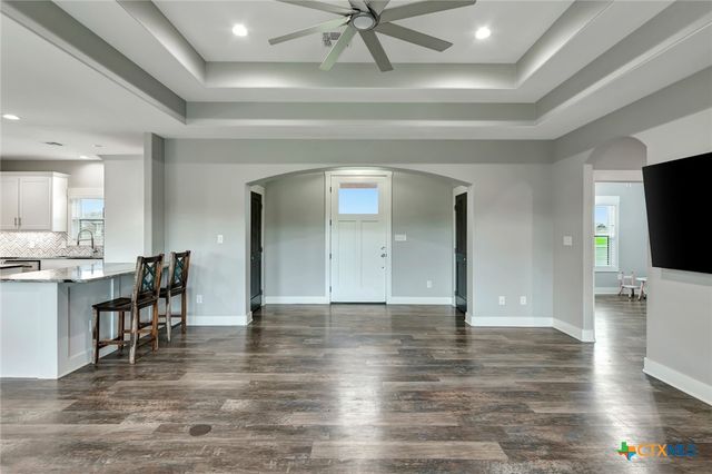 201 Stone Oak Drive, Inez, TX 77968