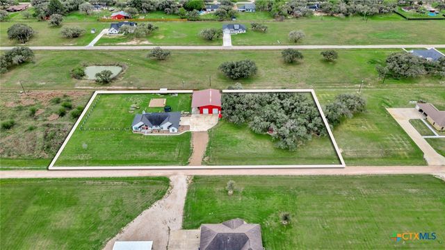201 Stone Oak Drive, Inez, TX 77968