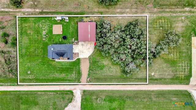 201 Stone Oak Drive, Inez, TX 77968