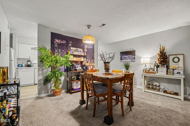 631 Pine Ridge Place, Raleigh, NC 27609