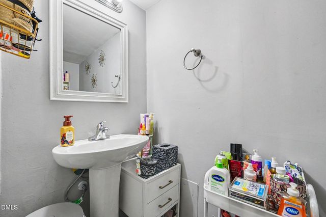 631 Pine Ridge Place, Raleigh, NC 27609