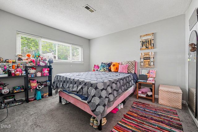 631 Pine Ridge Place, Raleigh, NC 27609