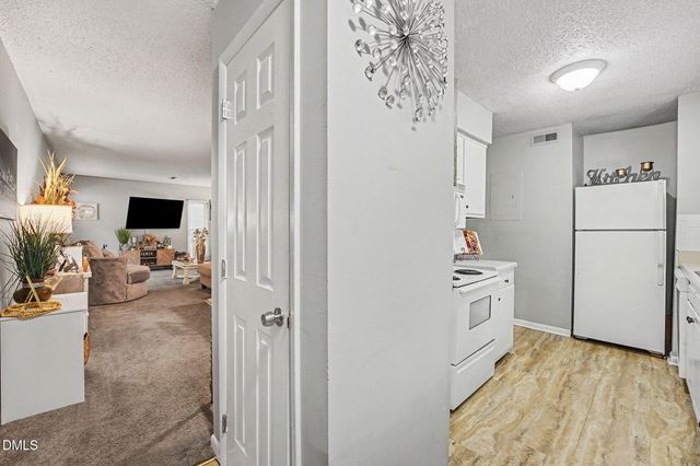 631 Pine Ridge Place, Raleigh, NC 27609