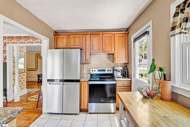 309 Pineview Drive, Pickens, SC 29671