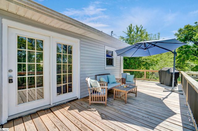 309 Pineview Drive, Pickens, SC 29671