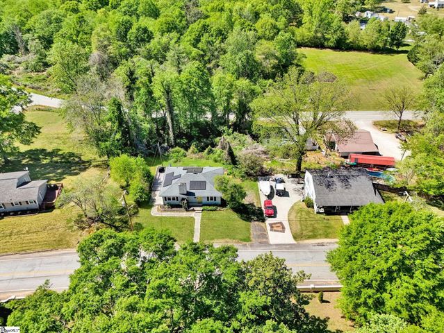 309 Pineview Drive, Pickens, SC 29671
