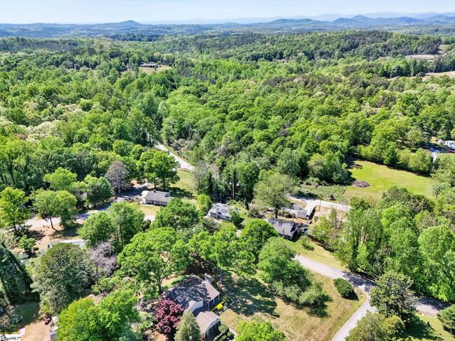 309 Pineview Drive, Pickens, SC 29671