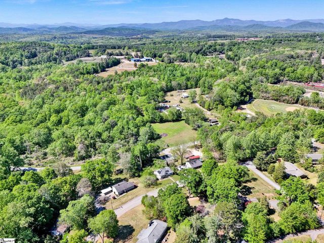 309 Pineview Drive, Pickens, SC 29671
