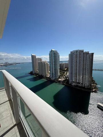 300 S Biscayne Blvd T-2806, Miami, FL 33131