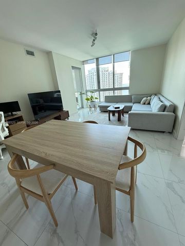 300 S Biscayne Blvd T-2806, Miami, FL 33131