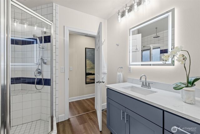 902 22nd Avenue, Seattle, WA 98122