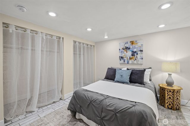 902 22nd Avenue, Seattle, WA 98122