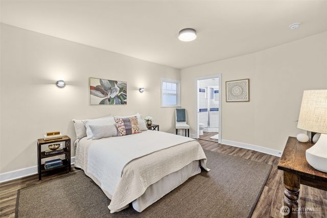 902 22nd Avenue, Seattle, WA 98122