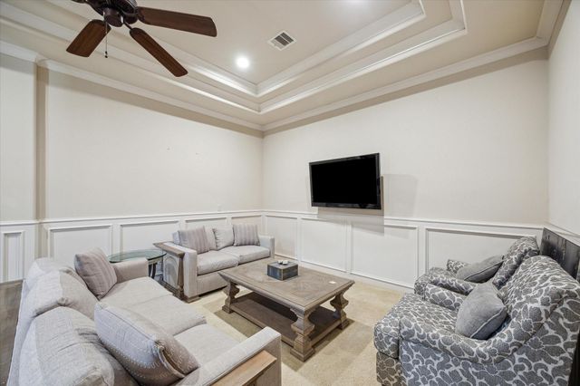 1110 Longmont Place Court, Houston, TX 77056