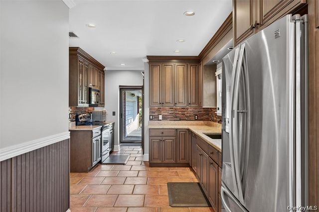 73 Balmville Road, Newburgh, NY 12550