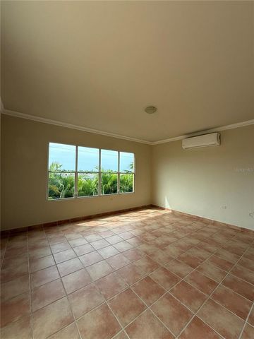 11 GRAND PALM 1, Vega Alta, PR 00692