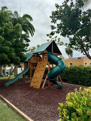 11 GRAND PALM 1, Vega Alta, PR 00692