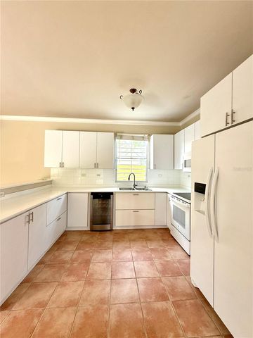 11 GRAND PALM 1, Vega Alta, PR 00692