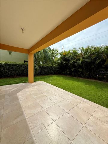 11 GRAND PALM 1, Vega Alta, PR 00692