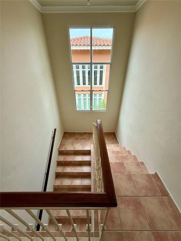 11 GRAND PALM 1, Vega Alta, PR 00692