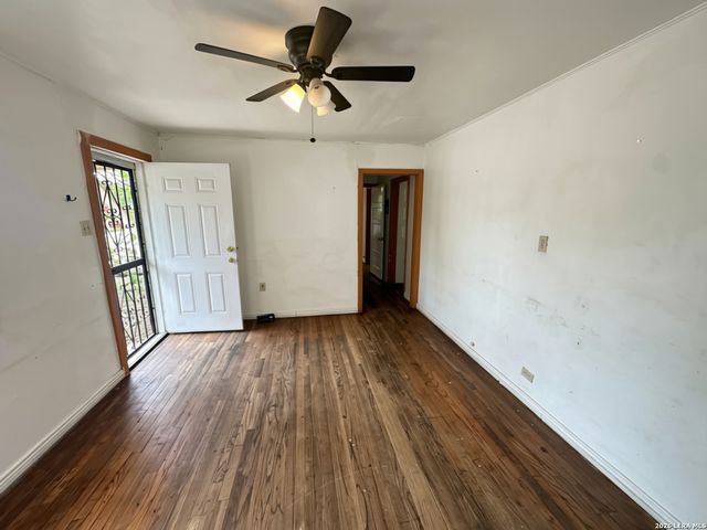 550 Gulf, San Antonio, TX 78202