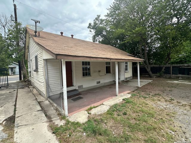 550 Gulf, San Antonio, TX 78202