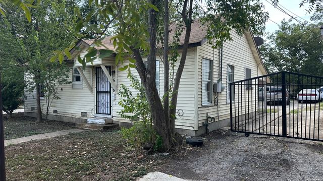 550 Gulf, San Antonio, TX 78202