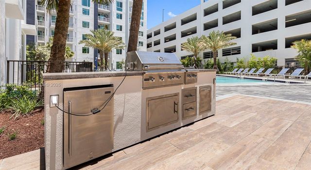 740 N Dixie Hwy A4, West Palm Beach, FL 33401