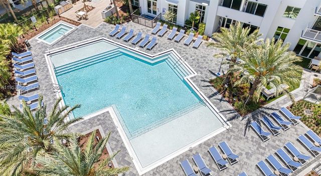 740 N Dixie Hwy A4, West Palm Beach, FL 33401