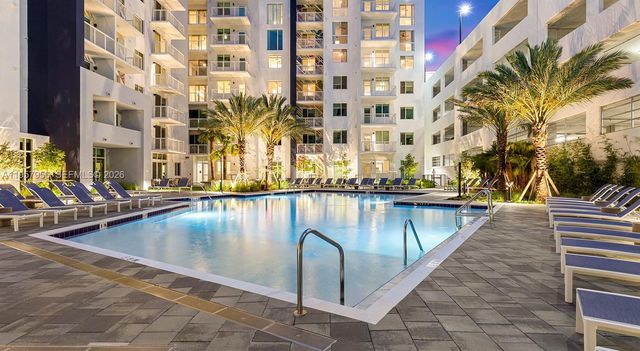 740 N Dixie Hwy A4, West Palm Beach, FL 33401