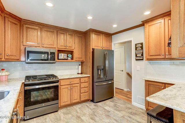 44 E Connecticut, Jackson, NJ 08527
