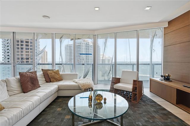 465 Brickell Ave 2101, Miami, FL 33131