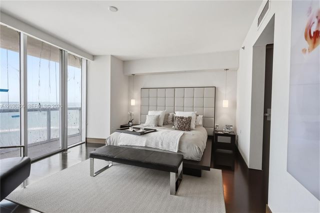 465 Brickell Ave 2101, Miami, FL 33131