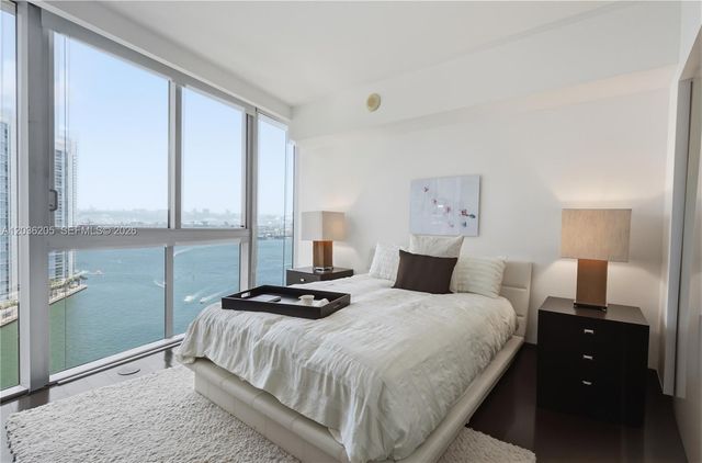 465 Brickell Ave 2101, Miami, FL 33131