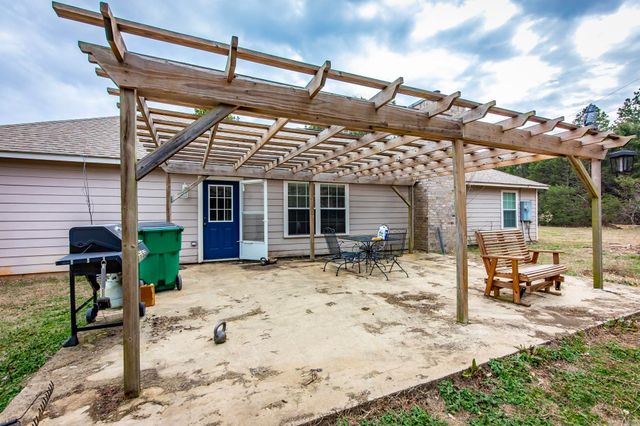 410 Dunn Road, Greers Ferry, AR 72067