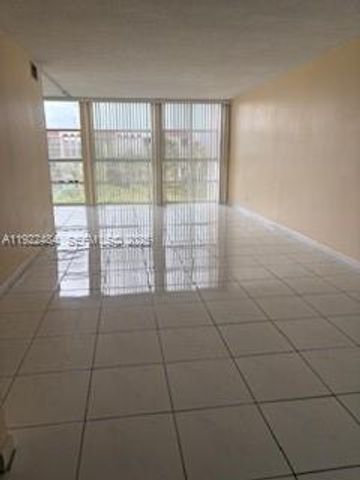 2101 Atlantic Shores Blvd 412, Hallandale Beach, FL 33009