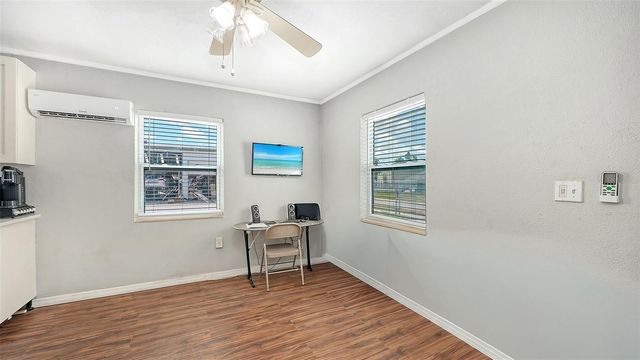 1004 27TH AVENUE W, Bradenton, FL 34205