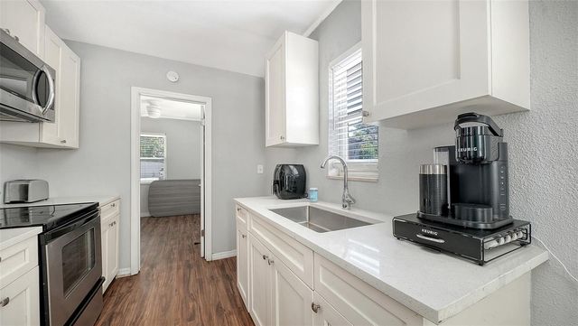 1004 27TH AVENUE W, Bradenton, FL 34205