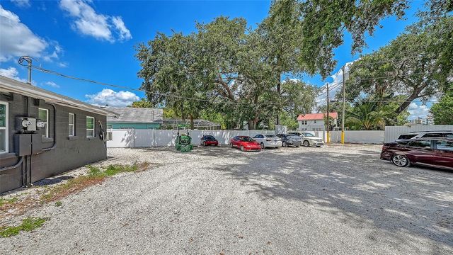 1004 27TH AVENUE W, Bradenton, FL 34205